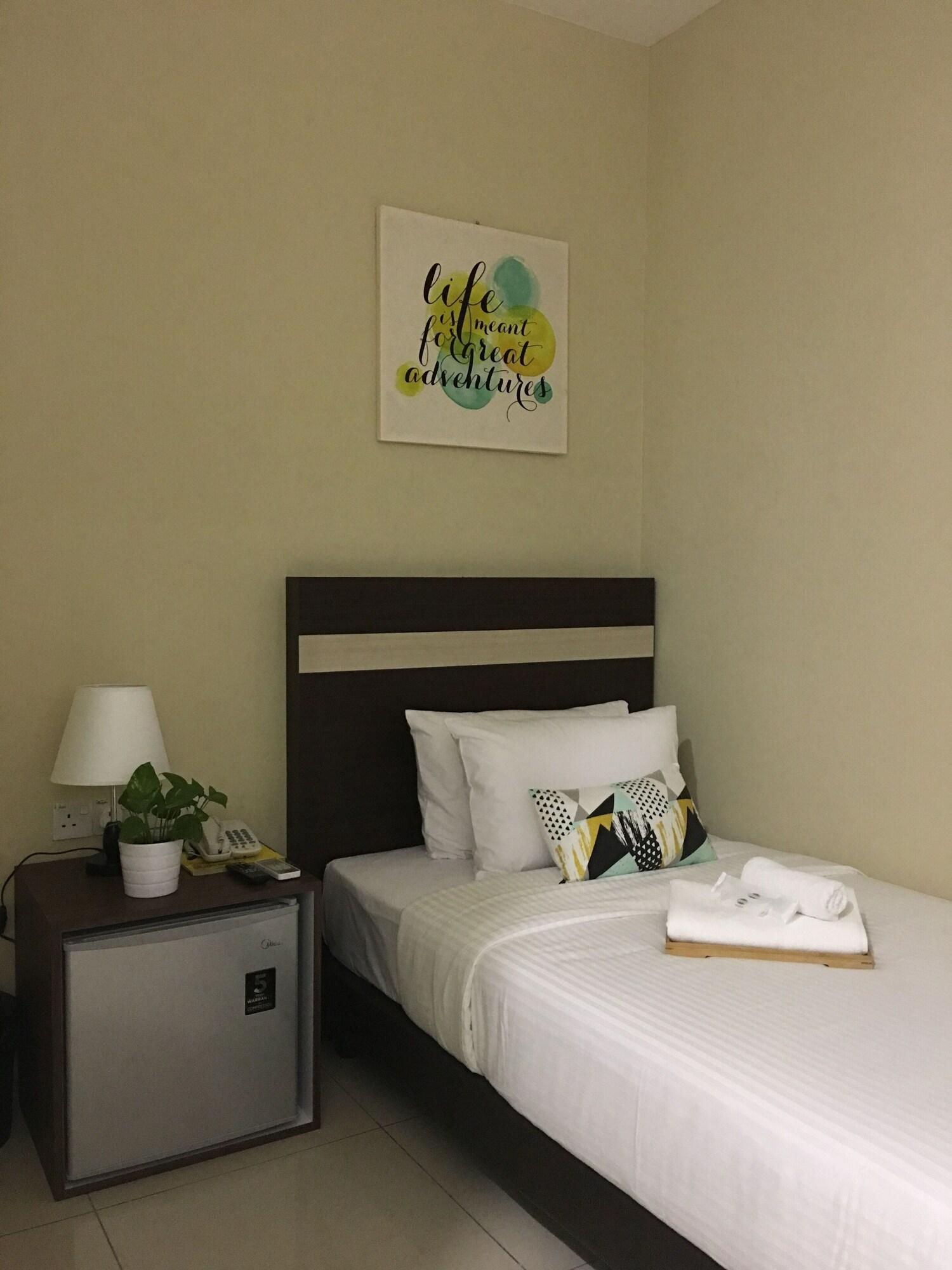 เชมารา บูทิก โฮเต็ล Hotel มีรี ภายนอก รูปภาพ